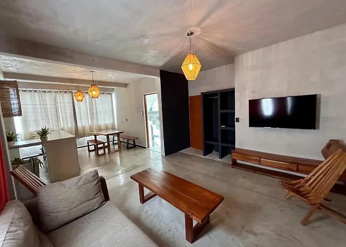 Private 3 Floors Building Apartment *